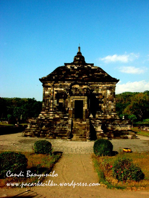 Candi Banyunibo