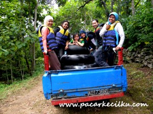 Wisata Alam Goa Pindul
