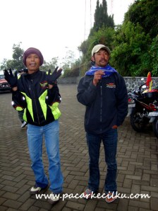 mbah redjo dan guide kami
