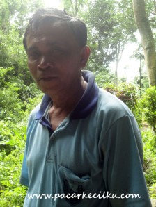 Pak Sukar, guide kami Pak Sukar, guide kami