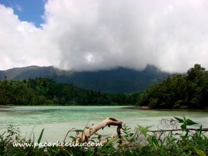 Telaga Warna