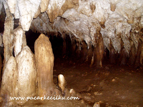 stalagtit dan stalagmit yang pernah diabadikan dalam perangko stalagtit dan stalagmit yang pernah diabadikan dalam perangko