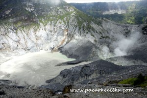 situasi di sekitar Kawah Ratu