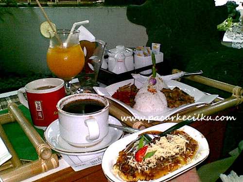 menu angkringan versi Raminten