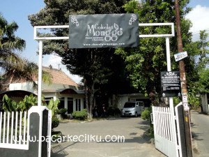 pintu masuk ke Coklat Monggo Kotagede Jogja