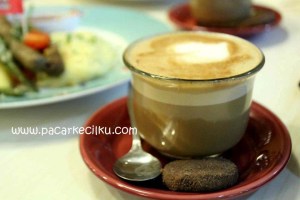 Frank Wurst Resto Jogja