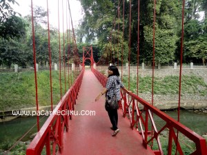 Jembatan Cinta di Kebun Raya Bogor