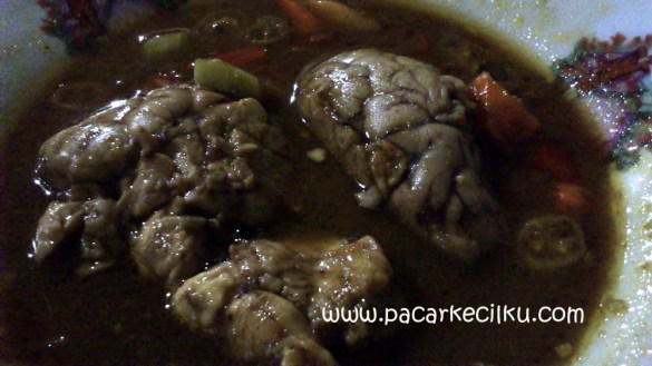 Tongseng otak ala Pak Pong Imogiri Bantul