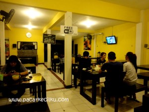 suasana di Iga Bakar Si Bangor