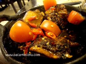 Iga Bakar Cobek Sapi