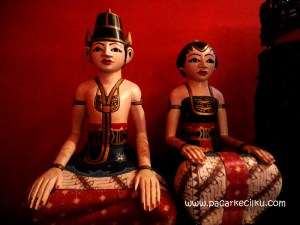 Loro Blonyo di Warung Kalkun Jogja